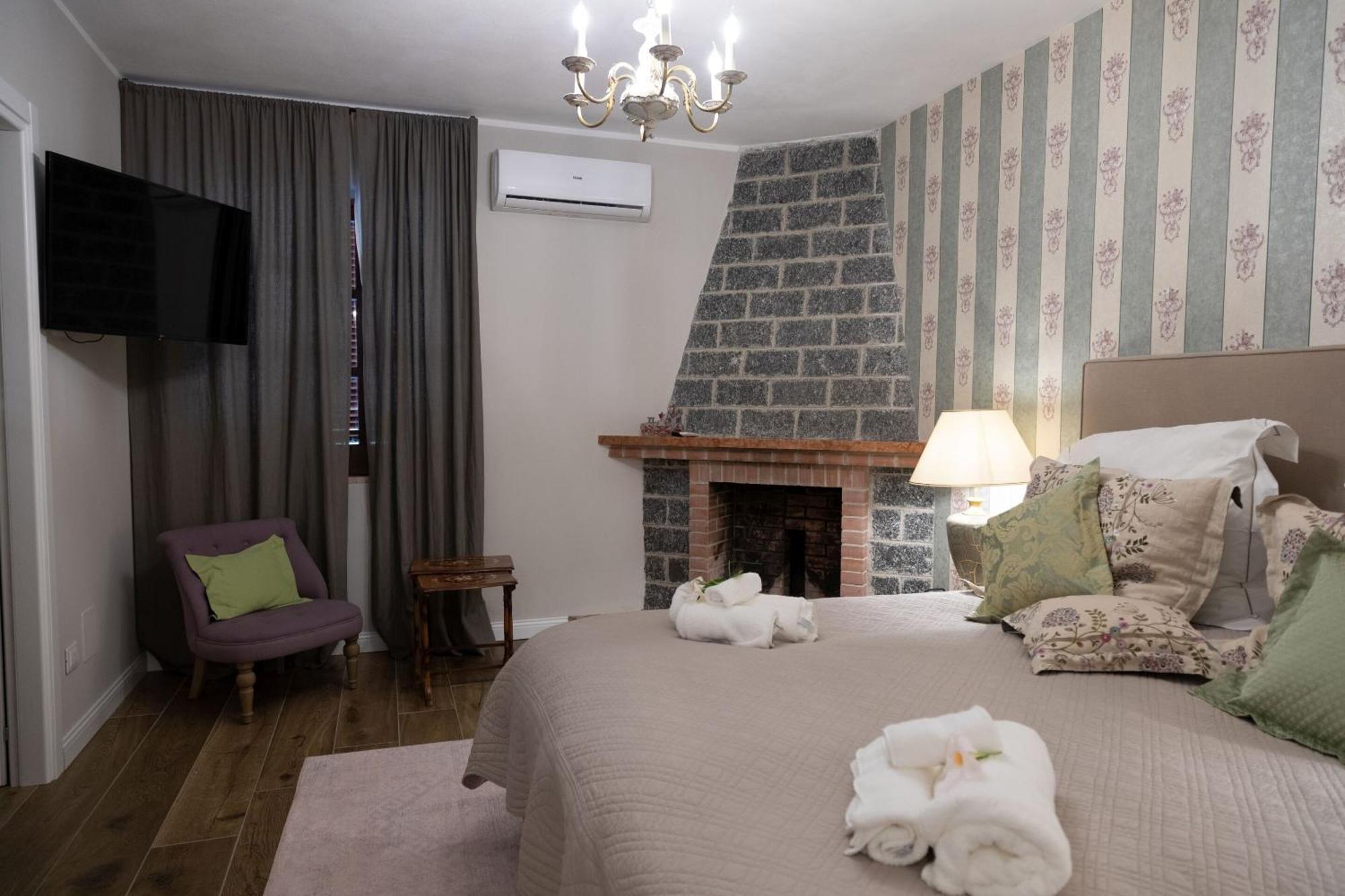 La Pastorella Boutique Hotel Diamante Phòng bức ảnh