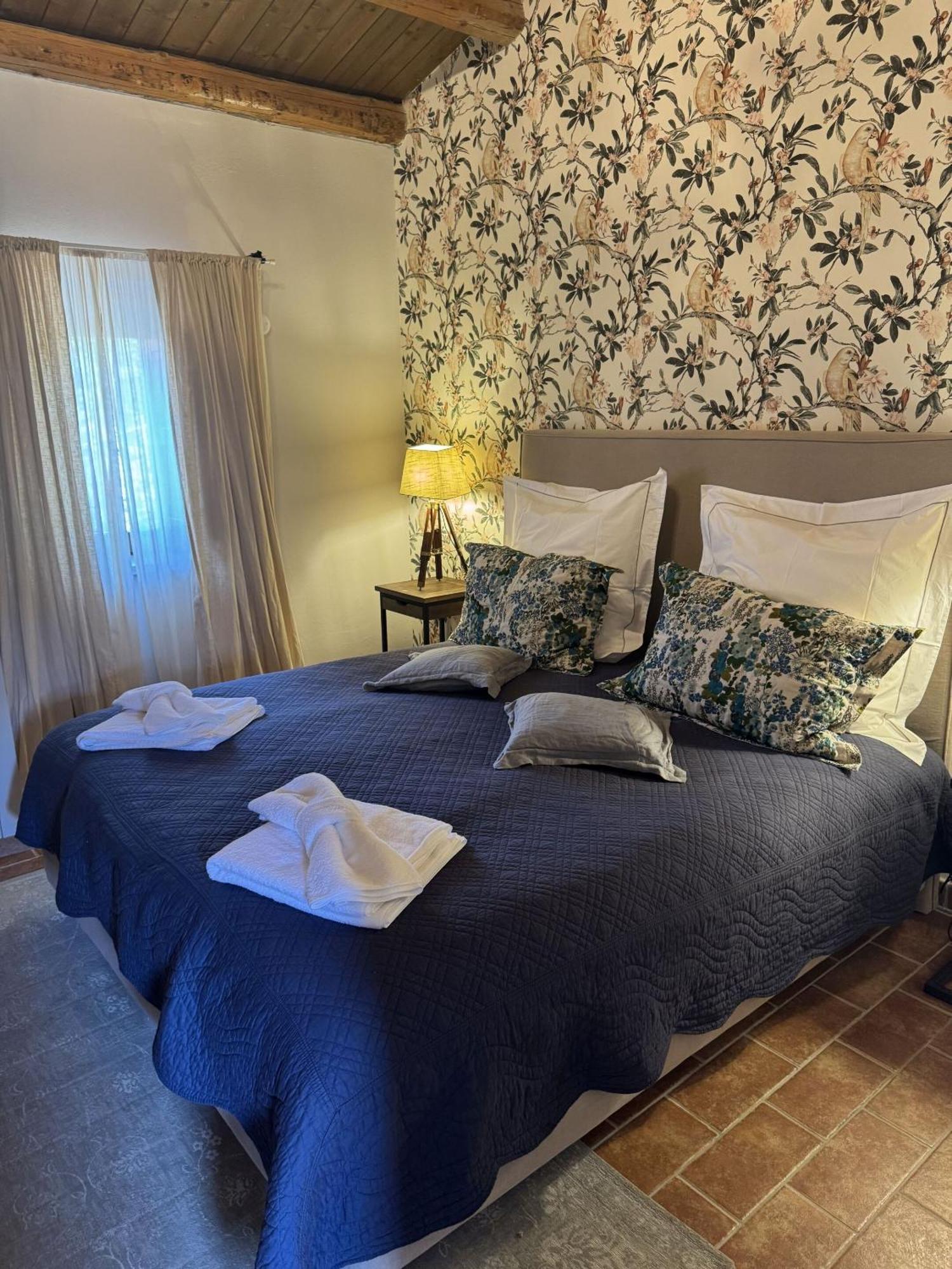 La Pastorella Boutique Hotel Maiera Phòng bức ảnh